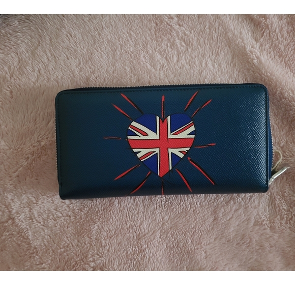 Authentic New Dolce & Gabbana wallet - Picture 3 of 5